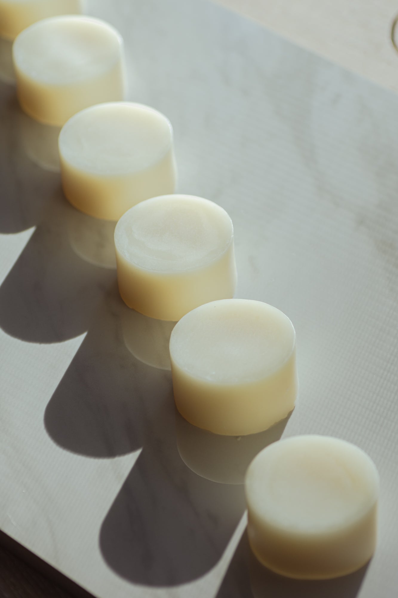 SOLIDSILK™ Delicate Detangling Conditioner - Case of 12