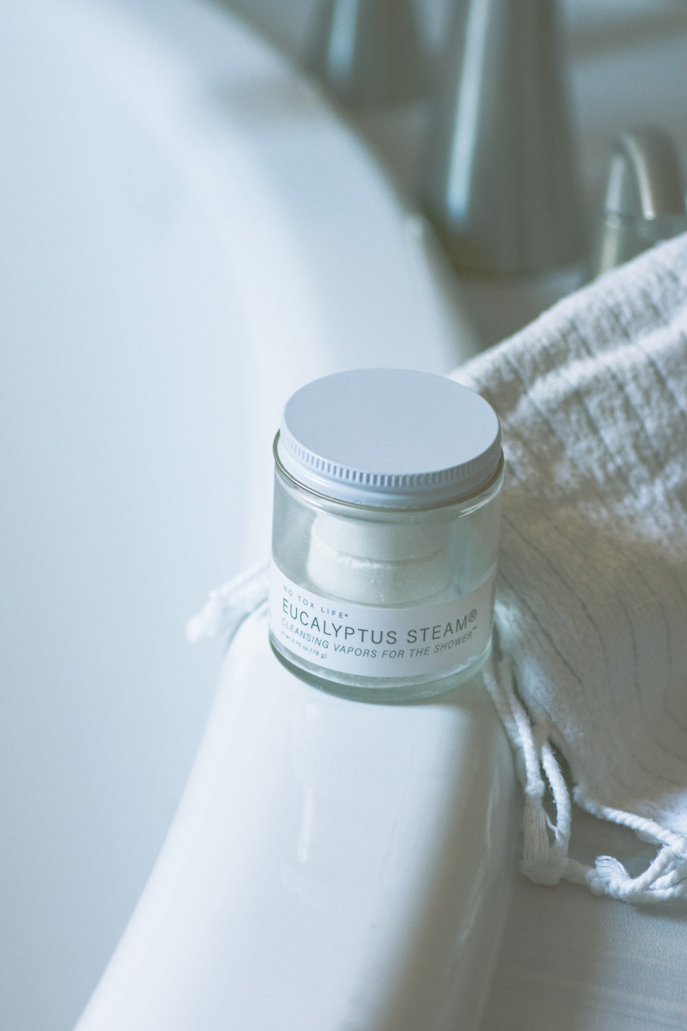 EUCALYPTUS STEAM® Cleansing vapors for the shower™ - Mini Jar - Case of 30